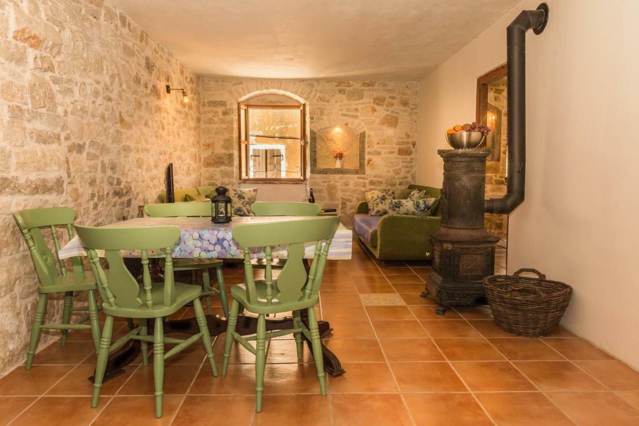 Višnjan Villa Di Piazza מראה חיצוני תמונה